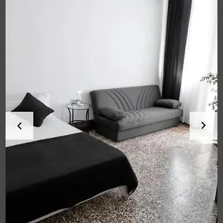 Lägenhet Appartamento Holiday Catania *